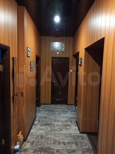 3-к. квартира, 90 м², 2/5 эт.