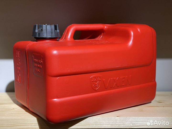 Бак топливный для лодочного мотора Vixen 12 л