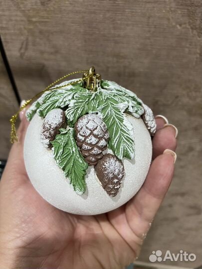 Новогодние игрушки