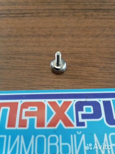 Магнитное крепление с винтом С10