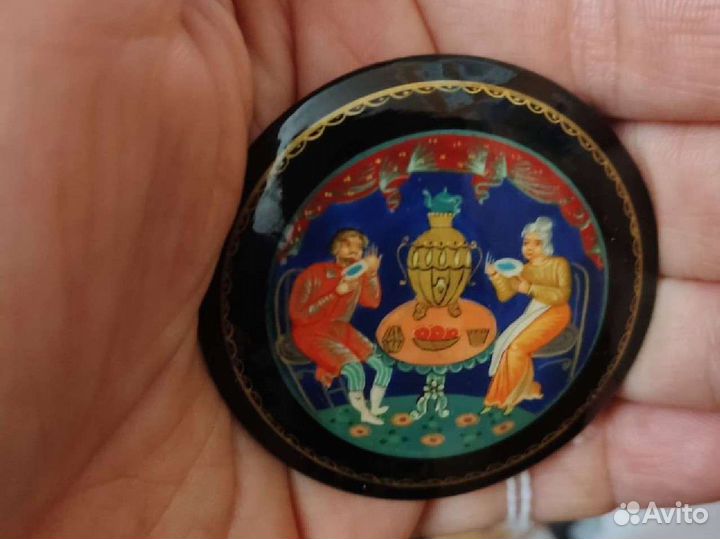 Броши винтажные