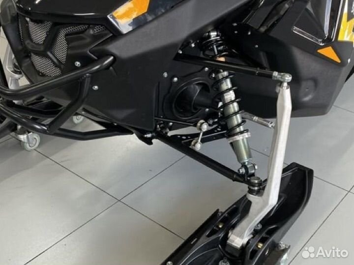 Снегоход Stels Витязь SA 800 (4-х тактный)