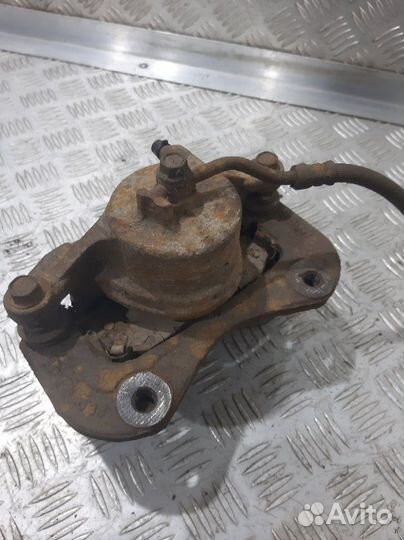 Суппорт передний правый Kia Sportage SL G4KD 2012