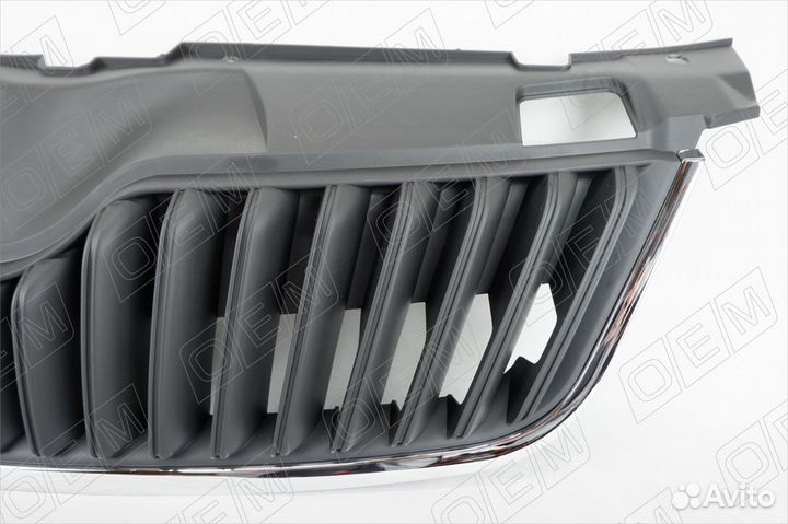 Решетка радиатора Skoda Fabia 2010-2014