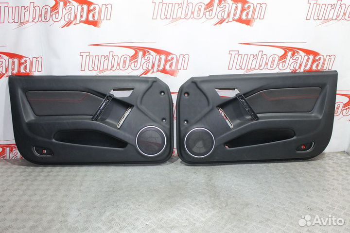 Обшивки дверей (комплект) Hyundai Tiburon Coupe GK