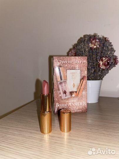 Charlotte tilbury pillow talk помада