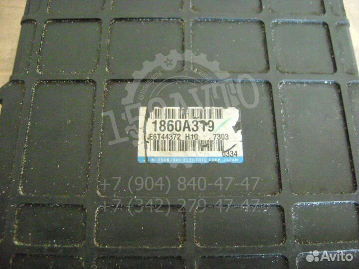 Блок управления двигателем Mitsubishi Lancer 9