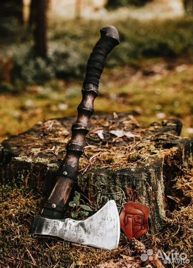 Топор кованый походный позвонковый