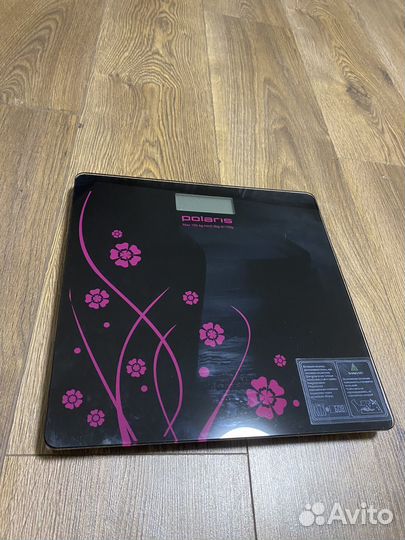 Весы напольные электронные Polaris