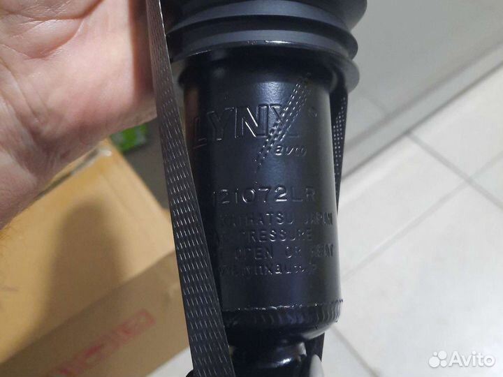 Задние амортизаторы на Solaris Hyundai KIA RIO