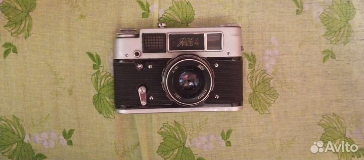 Пленочный фотоаппарат фед4