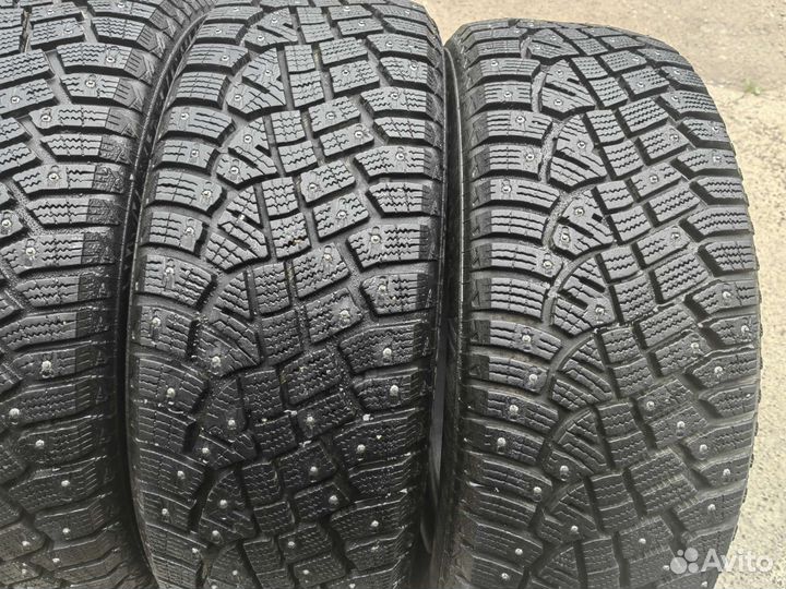 Continental IceContact 2 SUV 215/60 R17 96T