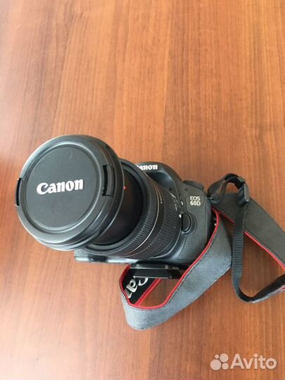 Зеркальный фотоаппарат