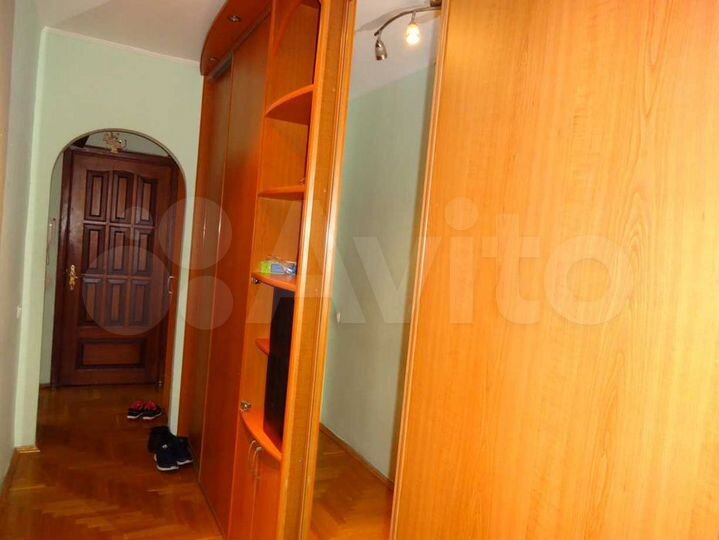 Комната 14 м² в 3-к., 4/9 эт.