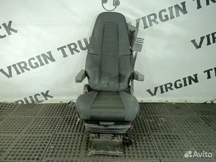 Сиденье водительское пневматическое