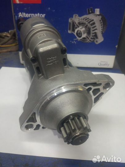 Стартер Оригинальный Audi VW Skoda Seat 2.0 TDI