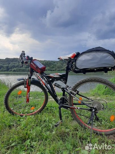 Двухподвесный горный велосипед