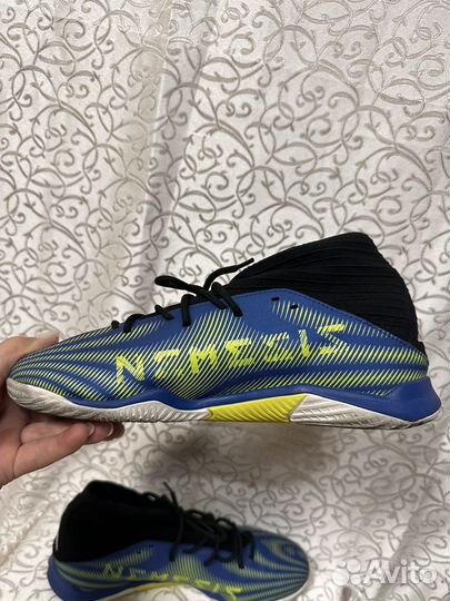 Футбольные бутсы, футзалки Adidas Nemeziz, 39 р