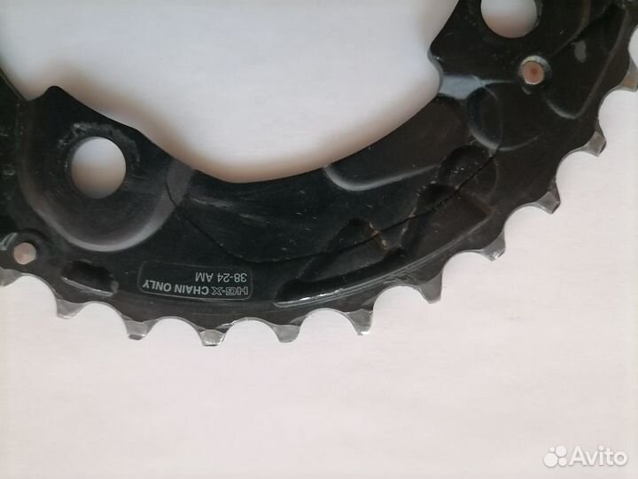 Передняя звезда Shimano на 38 зубов