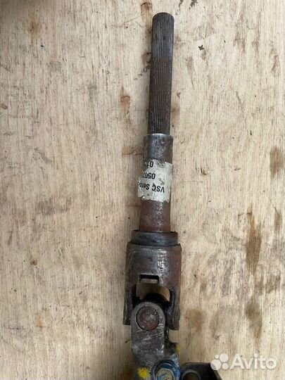 Тойота авенсис 2 250 рулевой карданчик