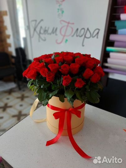 Розы в коробке