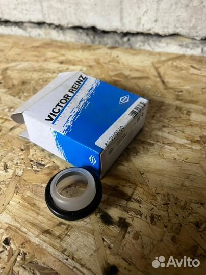 Сальник распредвала AD VW reinz 813850700