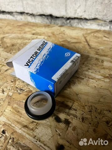 Сальник распредвала AD VW reinz 813850700