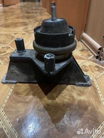 Подушка двигателя honda civic 5D