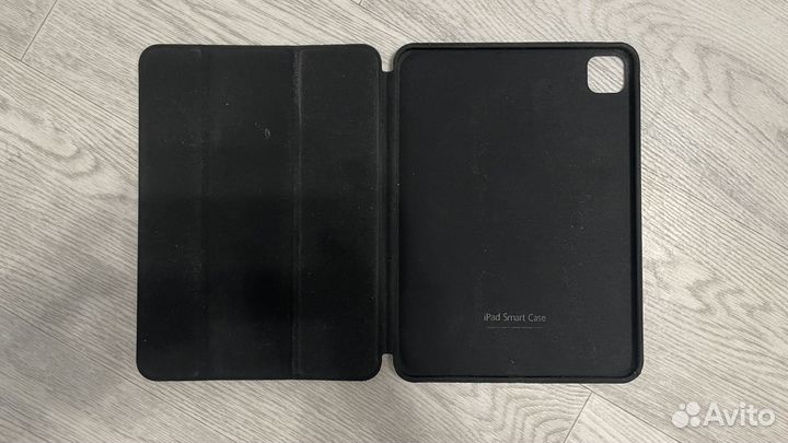 Чехол на Apple iPad Pro 11 (2021)