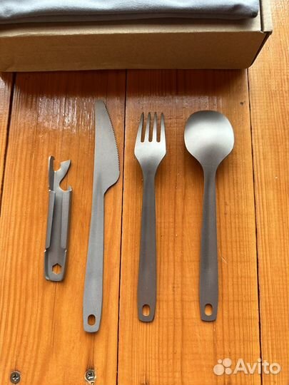 Походный столовый набор из титана