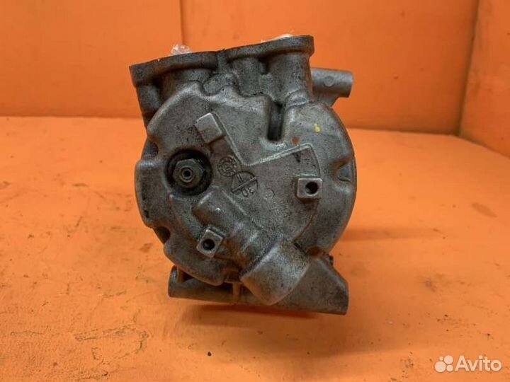 Компрессор кондиционера Land Rover Freelander LR2