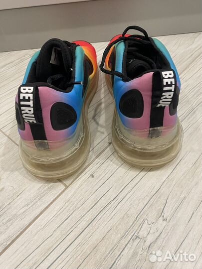 Кроссовки nike air max 720