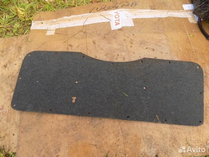 Обшивка двери багажника Fabia 2007-2015