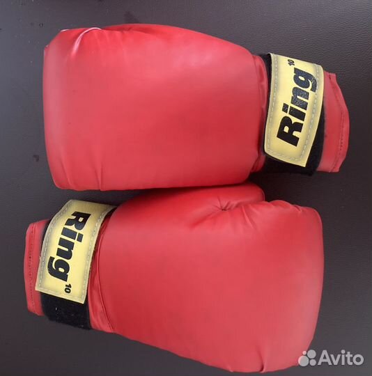 Боксерские перчатки Ring 10