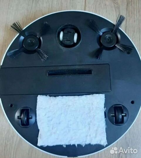 Робот пылесос