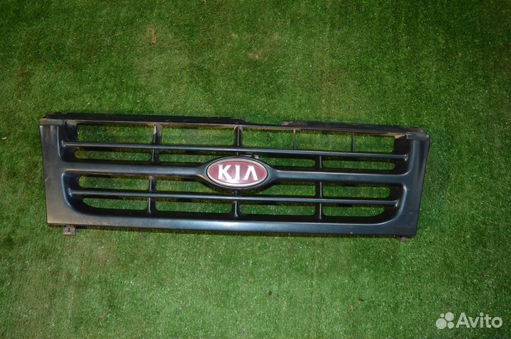 Решетка радиатора Kia sportage 1
