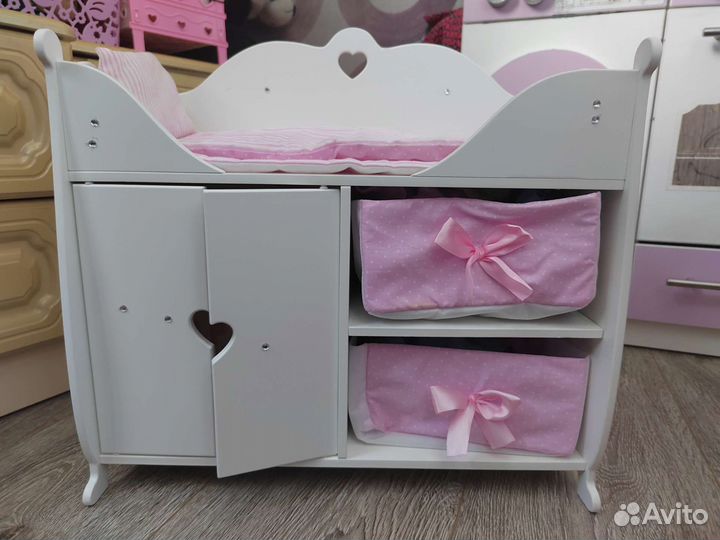 Кроватка для кукол, шкаф для мебели с куклой
