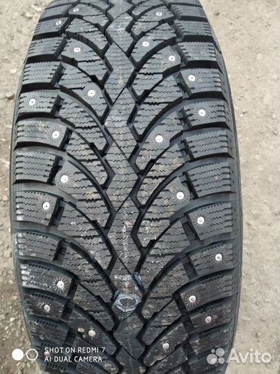 Pirelli Formula Ice 225/50 R17