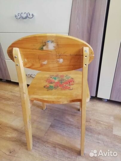 Стул детский деревянный