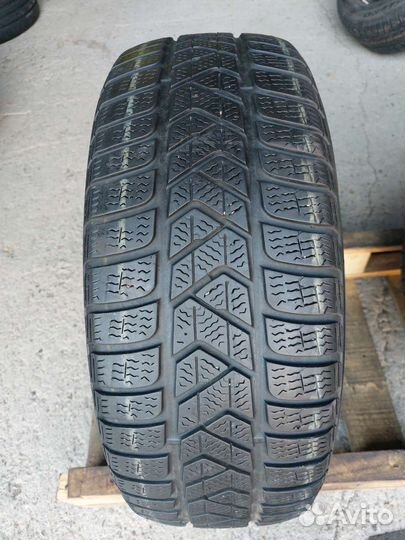 Pirelli Winter Sottozero 3 215/60 R16 99H