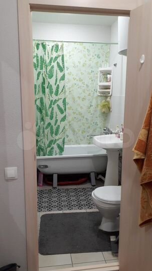 Квартира-студия, 30,4 м², 1/5 эт.