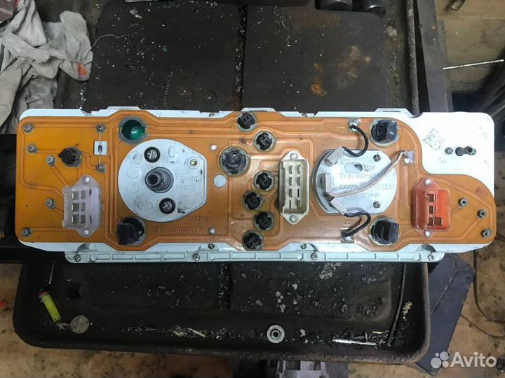 Приборная панель ваз 2107