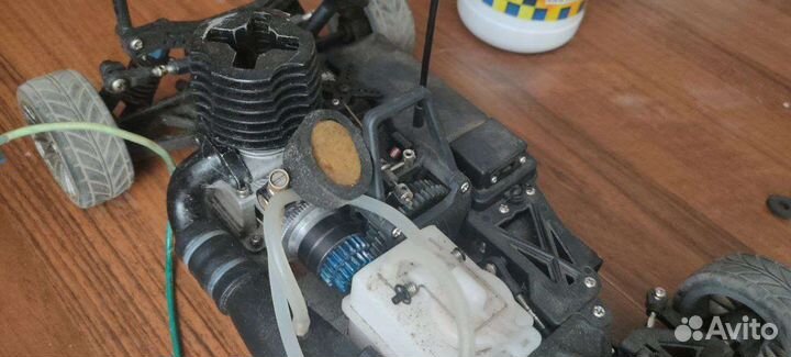 Машина на радиоуправлении с двс