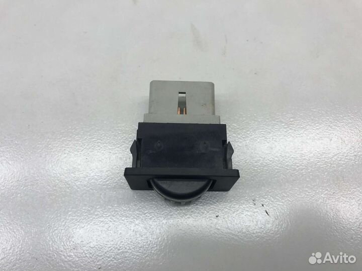 Кнопка регулировки фар Daihatsu Gran Move 2000 г.в