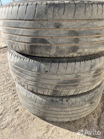 Bridgestone Dueler H/P 215/65 R16