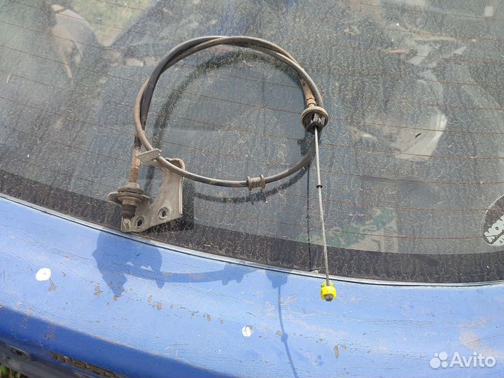 Мазда 323 тросик газа