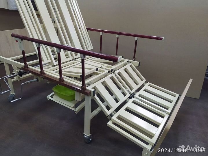 Кровать механическая медицинская