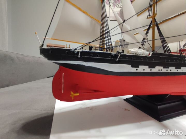 Сборная модель корабля