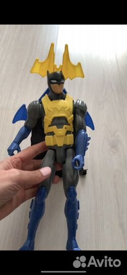 Бетмен кукла
