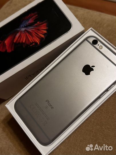 iPhone 6S, 32 ГБ